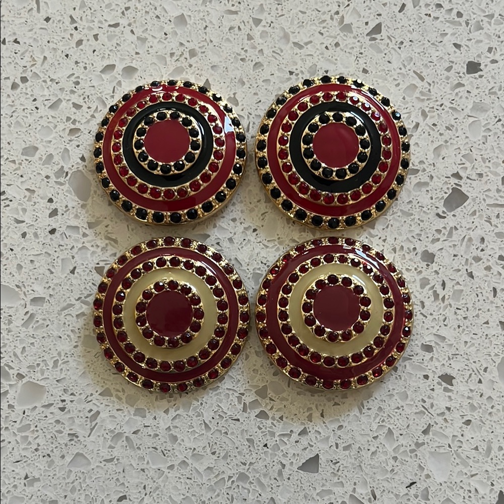 Red and Black and Red and Tan Snaps
